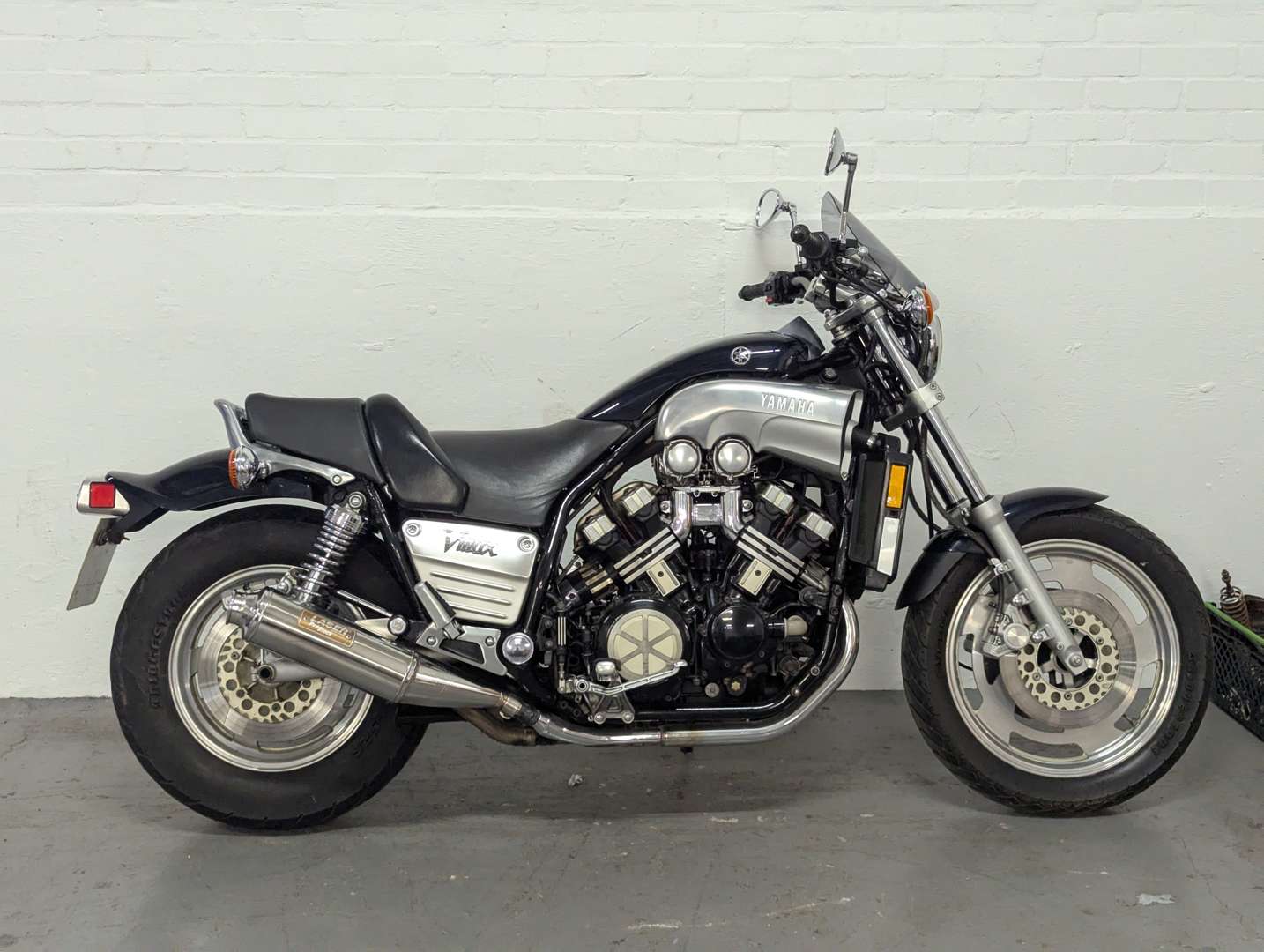 【ゲリラセール!!】YAMAHA 旧V-MAX デザインダミータンク